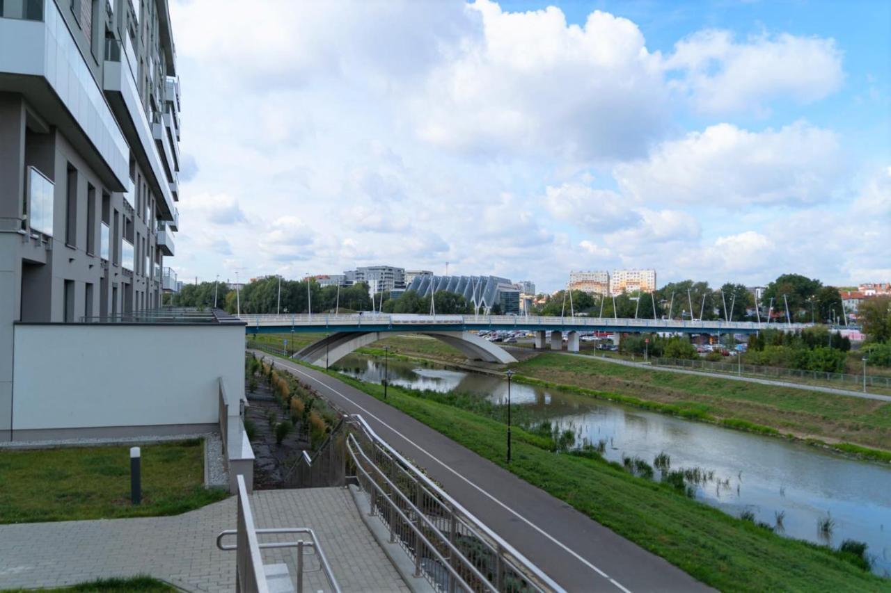 Capital Towers - Apartament Pop-Art Z Widokiem Na Rzeke Rzeszów Exteriör bild