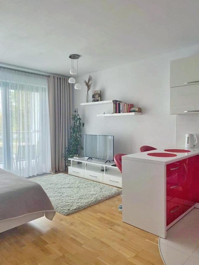 Capital Towers - Apartament Pop-Art Z Widokiem Na Rzeke Rzeszów Exteriör bild